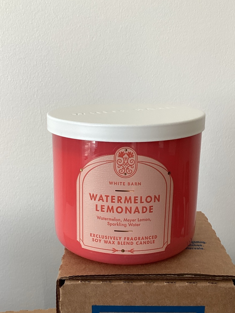 Bath & body Works Watermelon lemonade three wick candle